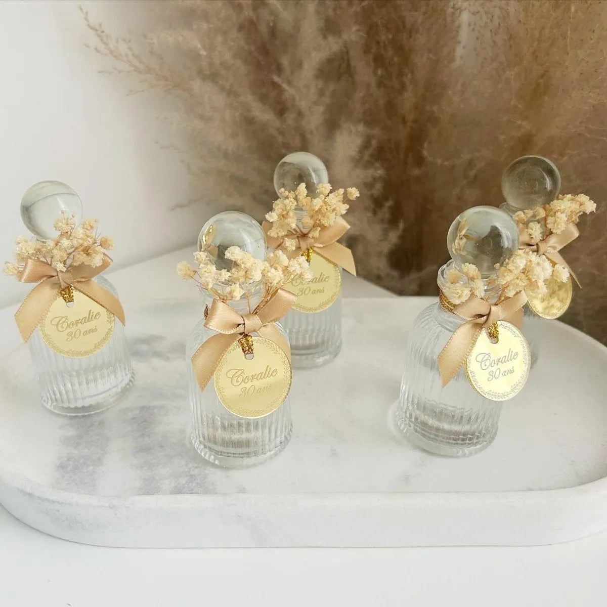 Eau de Cologne Flakon „Prestige“ als personalisiertes Gastgeschenk – elegant und hochwertig