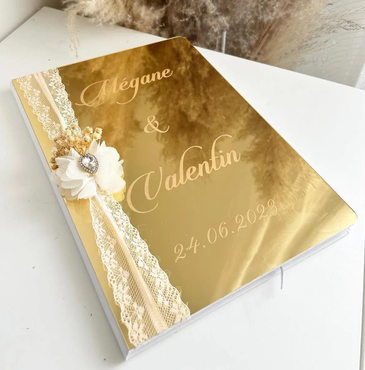 Personalisiertes Hochzeits-Gästebuch „Prestige“ in Spiegelgold-Optik