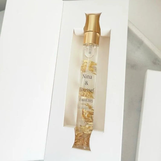 Königlicher Moschus als personalisiertes Moschus-Parfum mit echten Goldflocken – edles Gastgeschenk zur Hochzeit