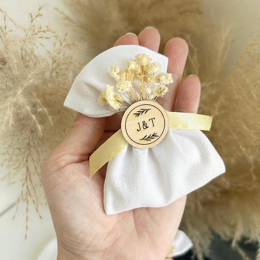 Rustikales Zuckermandeln-Säckchen als Gästegabe, boho-chices Gastgeschenk zur Hochzeit