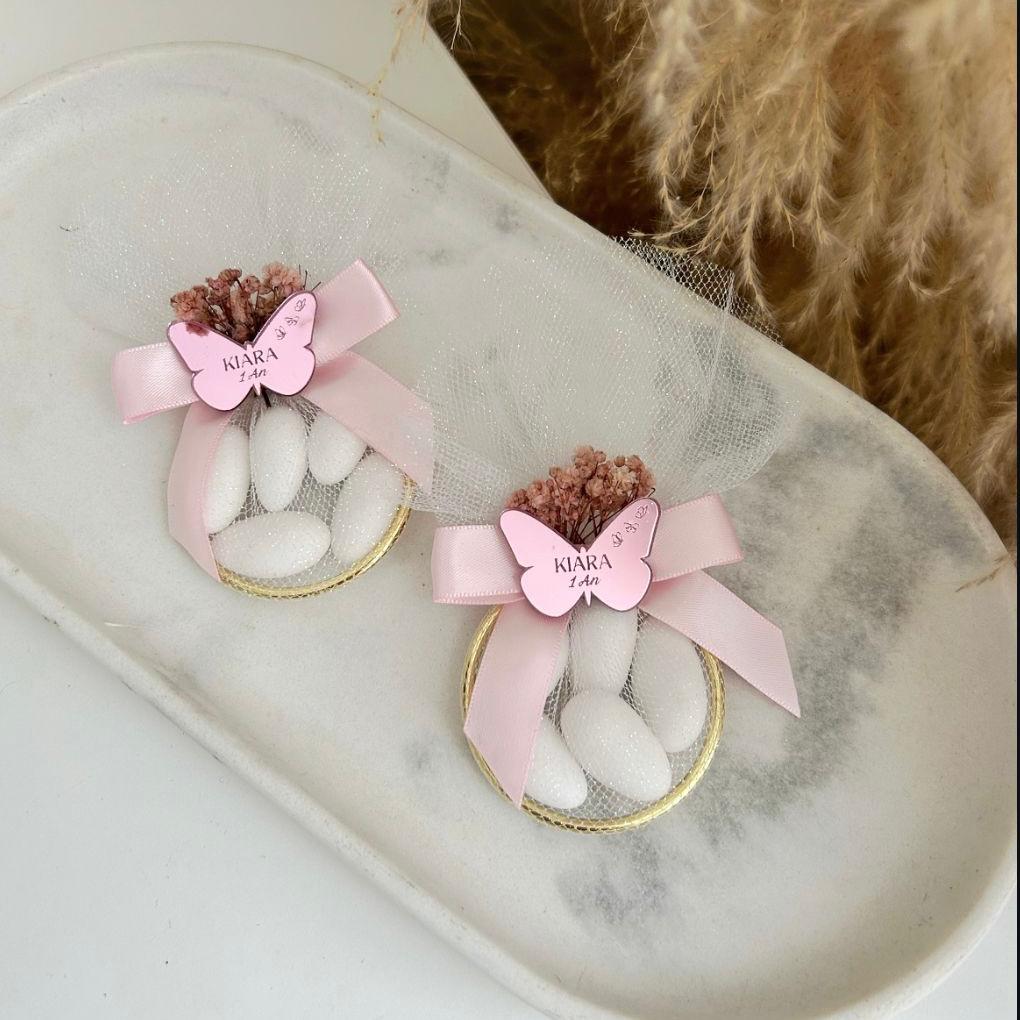 Zuckermandeln „Schmetterling“ als personalisiertes Gastgeschenk zur Taufe oder zum Geburtstag, zart und elegant