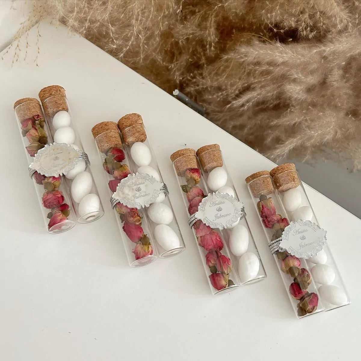 Altesse-Duo-Zuckermandeln als personalisiertes Gastgeschenk zur Hochzeit – 2er-Set im Reagenzglas-Design