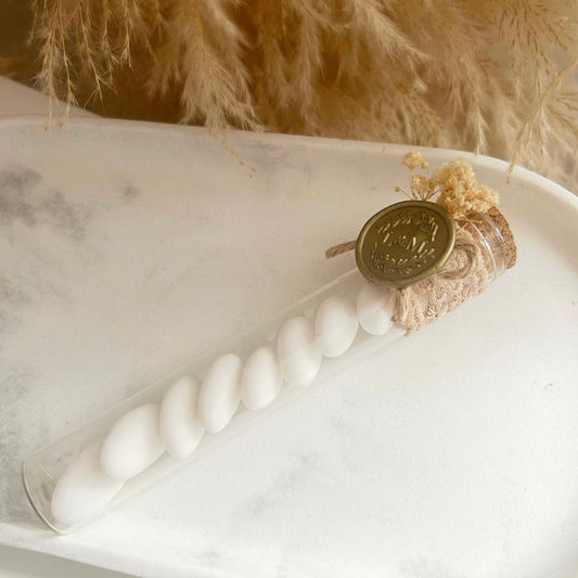Barocke Zuckermandeln als Gästegabe, luxuriöses Gastgeschenk für Hochzeit und Taufe