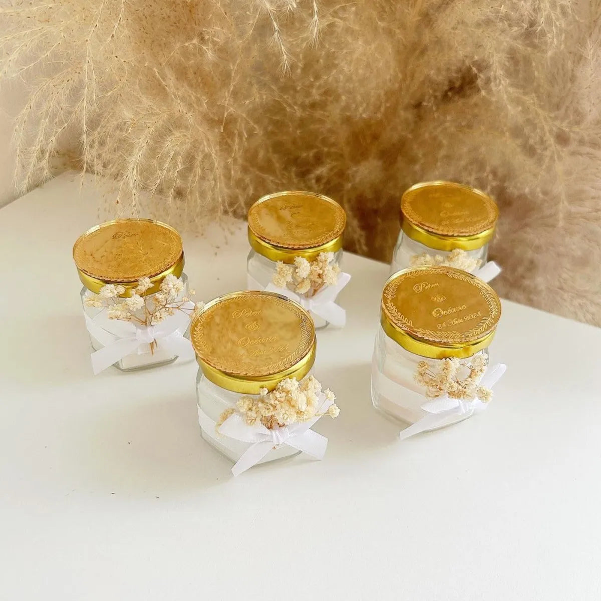 Brillance-Kerze als personalisiertes Gastgeschenk für Hochzeit oder Geburtstag – leuchtend und edel