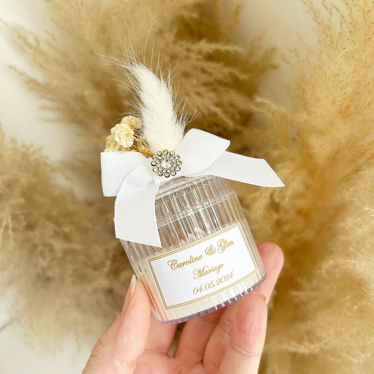 Elysée-Kerze als personalisiertes Gastgeschenk zur Hochzeit – edel und zeitlos