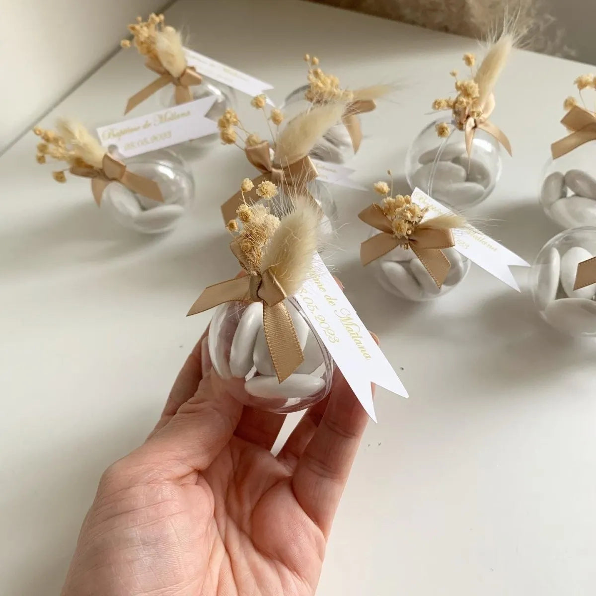 Farandole-Zuckermandeln als personalisiertes Gastgeschenk – elegant und stilvoll verpackt