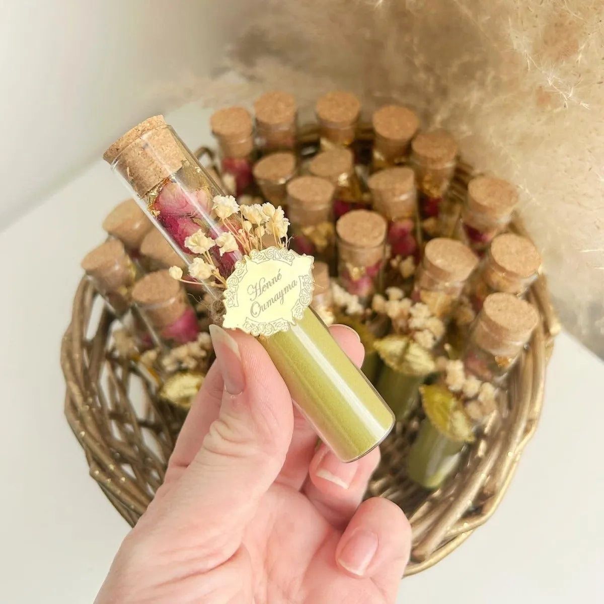 Henna-Sanduhr als personalisiertes Gastgeschenk zur Hochzeit – edle Sanduhrform