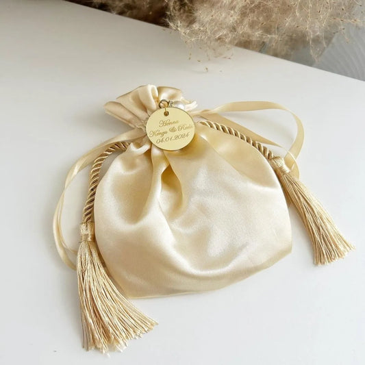 Jasmin-Satinbeutel als luxuriöses Gastgeschenk zur Hochzeit – elegant und personalisierbar
