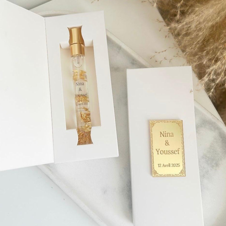 Königlicher Moschus als personalisiertes Moschus-Parfum mit echten Goldflocken – edles Gastgeschenk zur Hochzeit