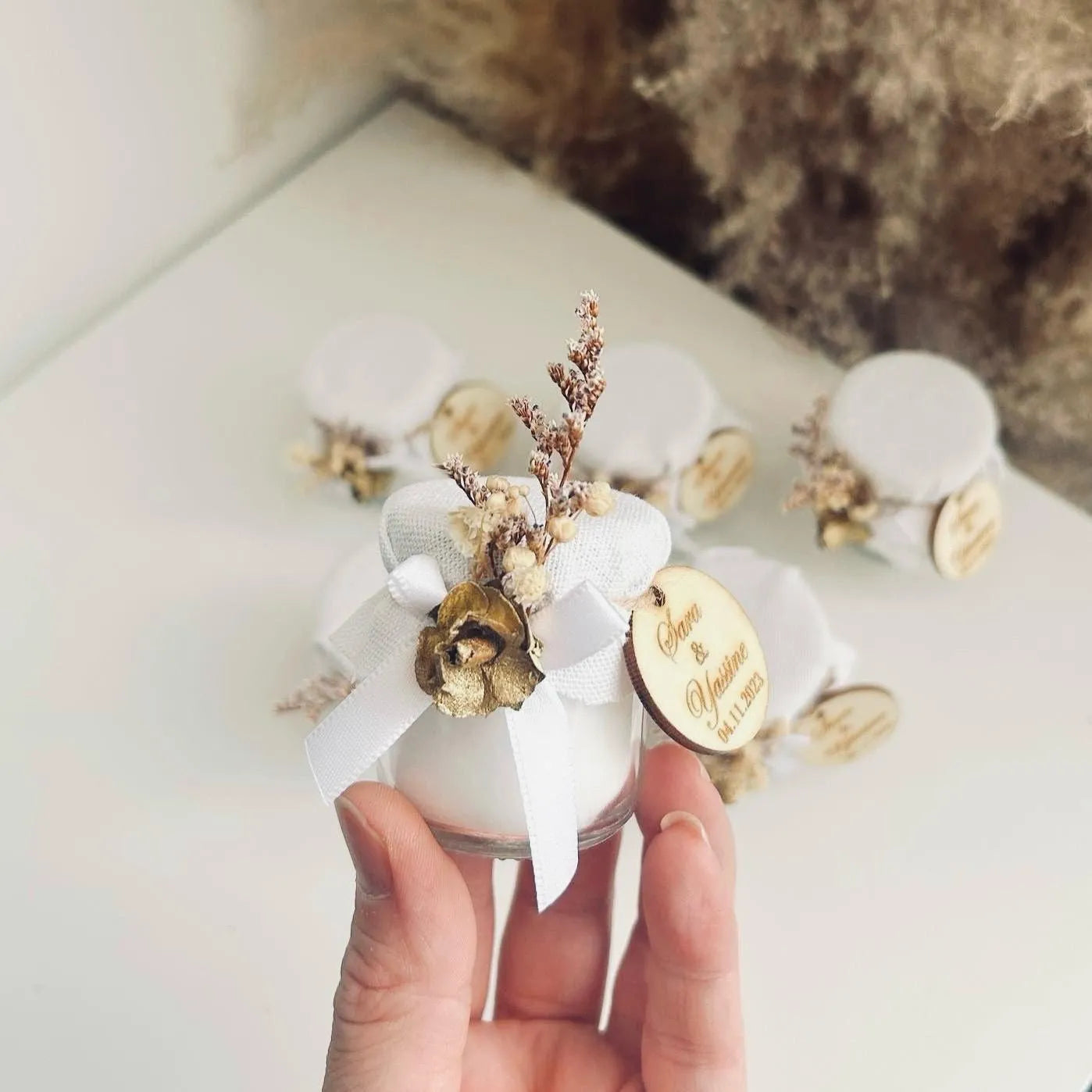 Luna-Kerze als personalisiertes Gastgeschenk zur Hochzeit – edel und elegant