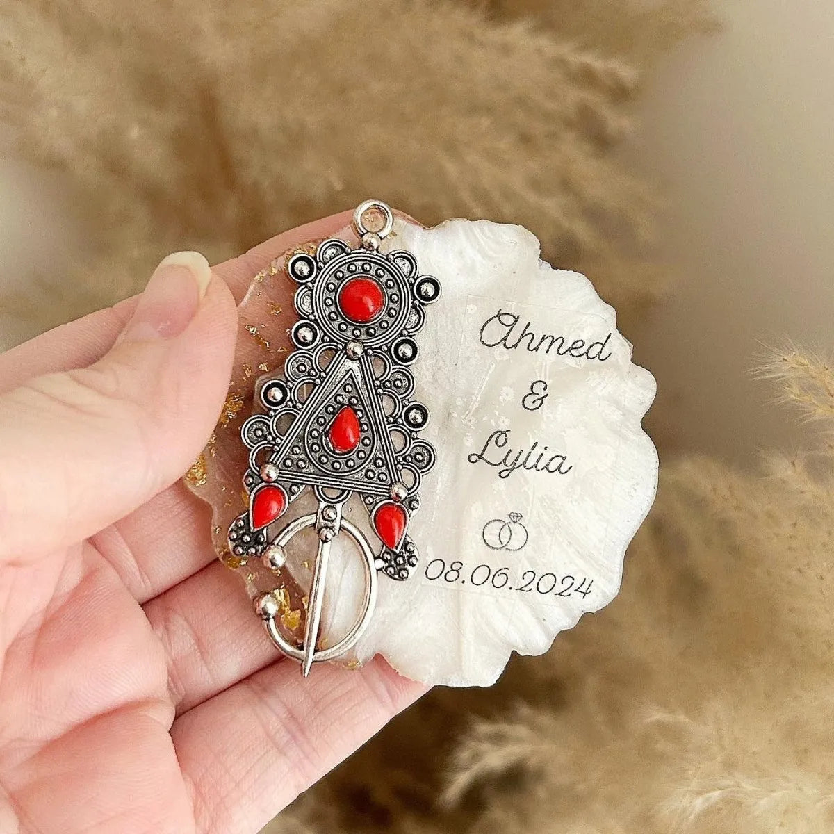 Magnet Berberisch als personalisiertes Gastgeschenk für Hochzeit und Taufe, inspiriert vom berberischen Kulturerbe mit traditionellen Details
