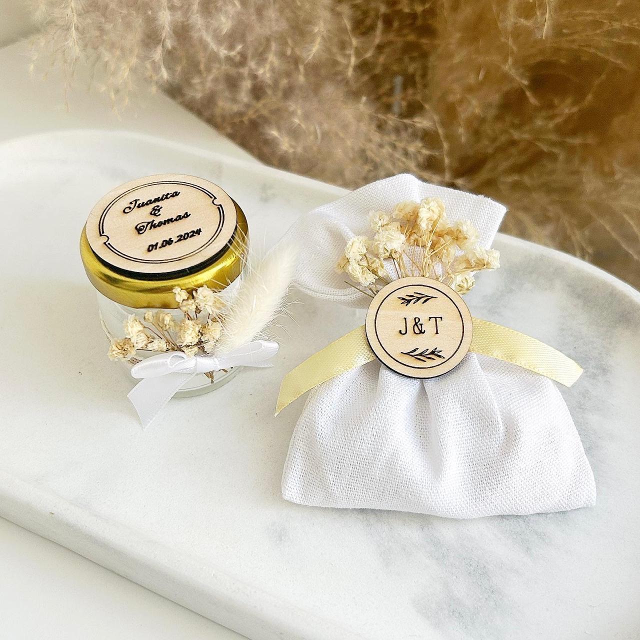 Rustikale Kerze als Gästegabe, natürliches Gastgeschenk für die Hochzeit