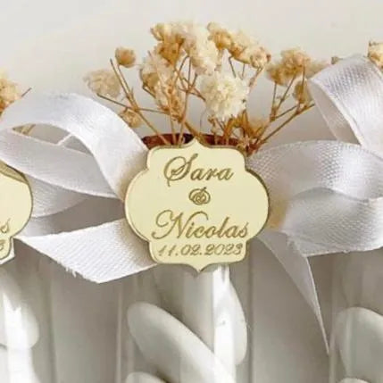 MON CADEAU INVITE - Personalisierte Zuckermandeln Perle im Reagenzglas mit weißer Schleife, Etikett und getrockneten Blumen, elegantes Gastgeschenk für Hochzeit oder besonderes Event
